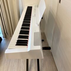 Yamaha 電子ピアノP125W