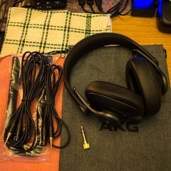 AKG K371 極美品の画像