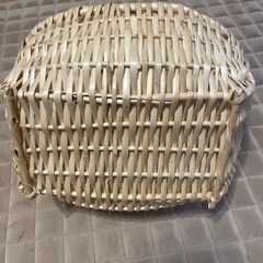 カゴの画像