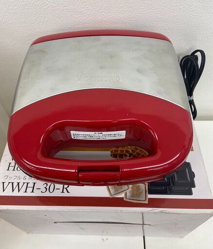 【レガストック江東店】Vitantonio ワッフル＆ホットサンドベーカー [ 焼き型2種付き / レッド ] VWH-30-R