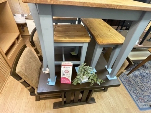 【リサイクルサービス八光　田上店　配達設置OK】ダイニングセット 135cm 木製 パイン 4点セット 引出し付き ラベンダー ブルー