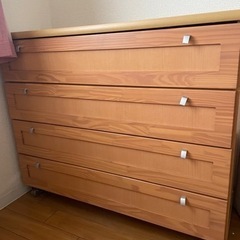 キャスター付き4段チェスト　現金手渡しの画像