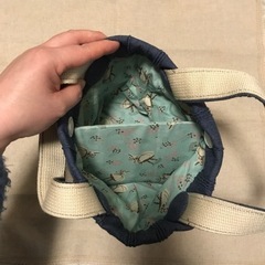【最終値引‼︎】《ハンドメイド》大きなお花がかわいいバッグの画像