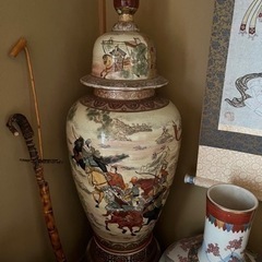 大きな飾り壺　　決まりました。