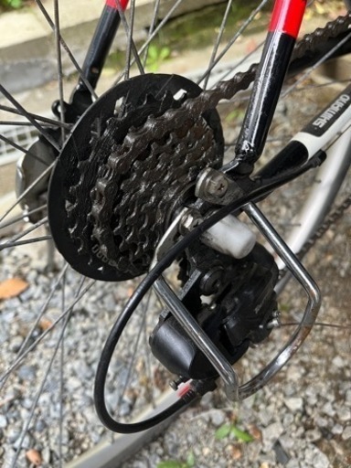 自転車（チェーンロック鍵付き）