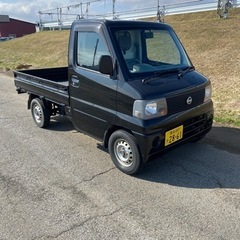 日産クリッパー　黒全塗装済み　軽トラ