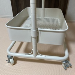 ニトリ　スチールワゴン　白　ホワイトの画像