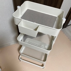 ニトリ　スチールワゴン　白　ホワイトの画像