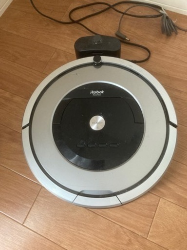 ｉＲｏｂｏｔ社 ロボット掃除機　ルンバ876　シルバー R876060