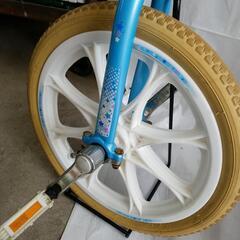 0416-010 16インチ一輪車の画像