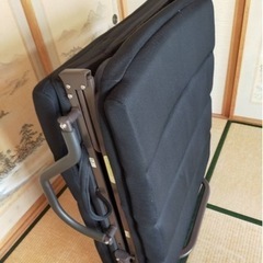 折りたたみベッドの画像