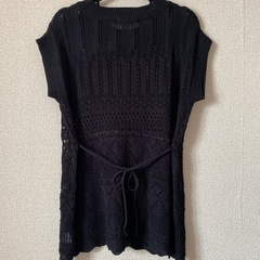 重ね着用フレンチスリーブ鍵編みトップスの画像