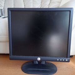 DELL 　4:3デスクトップPCモニター