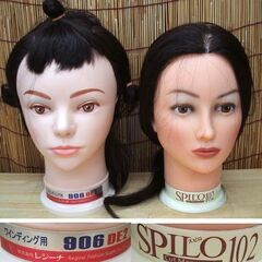 美容師 カットウィッグ 2体（SPILO 102/レジーナ 906 DE2）・ロッド 他セット クイックマケール まとめて たくさん 人毛100％ マネキン 理美容 練習に 理容 美容 試験 道具 用具 ☆ PayPay(ペイペイ)決済可能 ☆ 札幌市 豊平区 平岸の画像