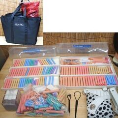 美容師 カットウィッグ 2体（SPILO 102/レジーナ 906 DE2）・ロッド 他セット クイックマケール まとめて たくさん 人毛100％ マネキン 理美容 練習に 理容 美容 試験 道具 用具 ☆ PayPay(ペイペイ)決済可能 ☆ 札幌市 豊平区 平岸の画像