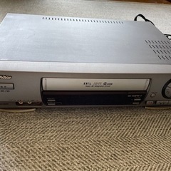 【ジャンク品】Victor VHSビデオデッキ
