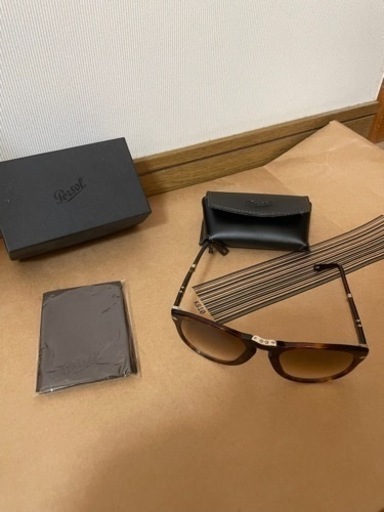 Persol ペルソール　サングラス　ケース、箱等あり