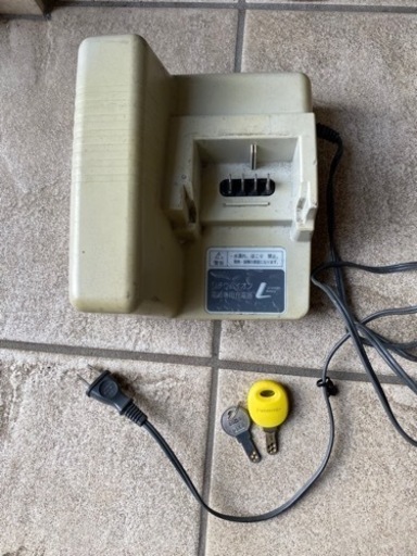 【お取引中】パナソニックvivi CHARGE D  8.9A h 中古電動自転車