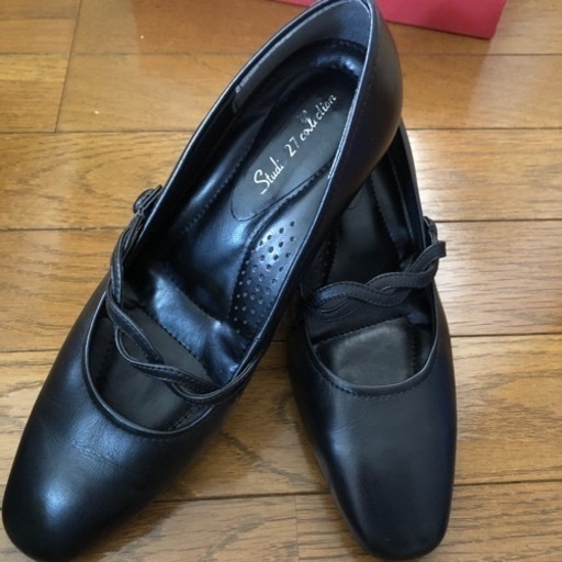 未だ綺麗です　　本革パンプス