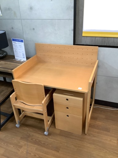 無印良品　学習机　袖机　椅子付き　売場展開中！！！