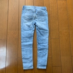 スキニーデニム130サイズの画像