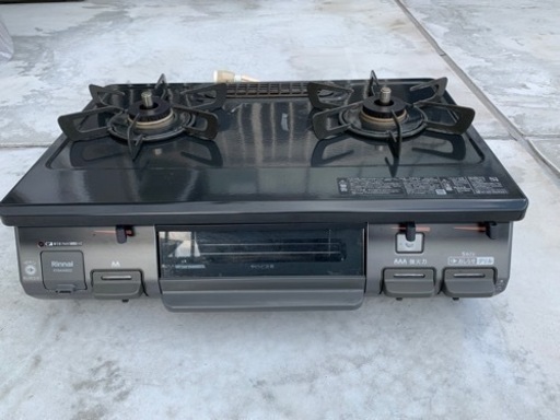 都市ガス用ガスコンロ(Rinnai RT64JH6S2)を使わなくなったのでお安くお譲りします。