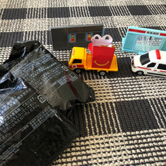 2022年マクド　ハッピーセット　トミカ　交換して下さい❣️