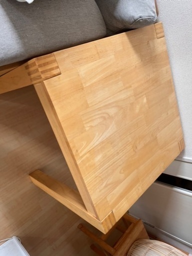IKEA テーブル