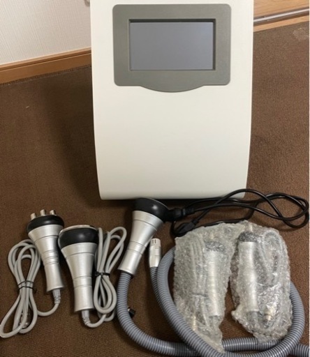家庭用キャビテーション／ダイエット器具／６０Hz／ラジオ波