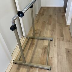 ハンガーラック 高さ調節可能の画像