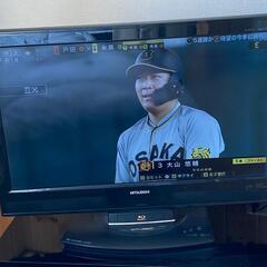 Blu-ray・HDDレコーダ内蔵 32型三菱液晶テレビの画像