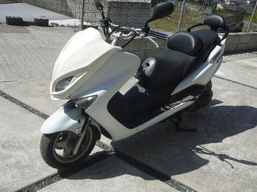 YAMAHA マジェスティ125 コマジェ カスタム ホワイト