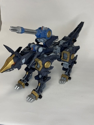 (ゾイドプラモ)シャドーフォックス　塗装完成品