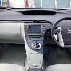 自社ローンって知ってますか？信販会社を通さないんです😎金利０％＆キャンペーン中✨装備充実！トヨタ プリウス Ｇ　ツーリングセレクション　レザーパッケージ🚗の画像