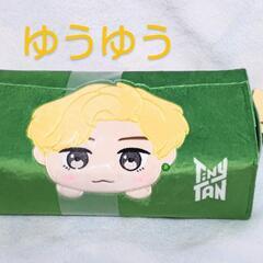 新品！BTS公式ライセンスTinyTAN (タイニータン)寝そべり プレミアムティッシュボックスカバー
～Dynamite～ “V”ヴィ BTS公式ライセンスの画像