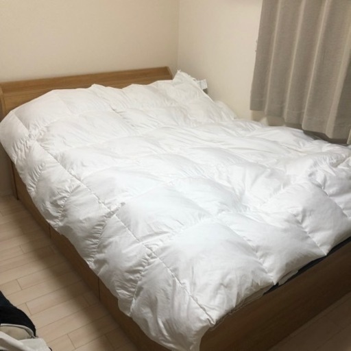 ニトリ　ダブル　二枚重ね布団