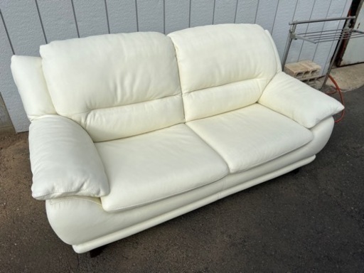 美品■IDC大塚家具 2人掛けソファ オースチン 総革 本革■ゆったり2人用 2Pソファー ラブソファ■幅185 奥行90 高さ90 cm