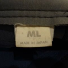 【中古　ウエットスーツ】　古いウエットスーツの画像