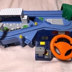 トミカ　高速道路パトロールドライバー