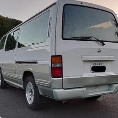 決まりました。キャラバン　ＧＬ−Ｌ？　4ナンバー　車検、令和5年4月　トランポの画像