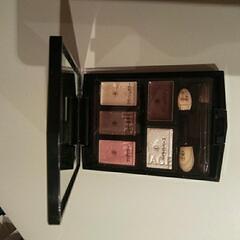 美品アイメイク化粧品