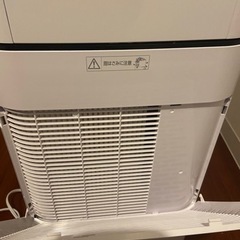 アイリスオーヤマサーキュレーター付除湿機