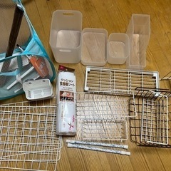 100円ショップなど　雑貨
