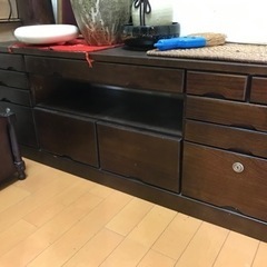 【無料】4/17引取のみ　引越し処分　書籍、洋服、家具、新品タオルなど多数の画像