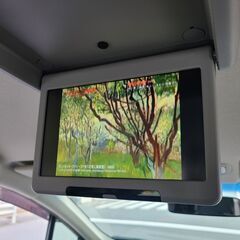 フリードＧエアロ　ジャストセレクション　Ｈ22　車検5/3　走行94000ｋ　純正メモリーナビ＆地デジＴＶ＆フリップダウンモニター　カラーバックカメラ　ETC　両側パワースライド　純正エアロ＆15ＡＷ　キセノン　3列シート7人乗り　の画像