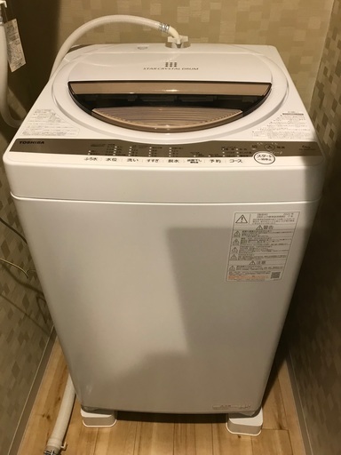 洗濯機　東芝6kg2022年製 AW-6GMT1(W)