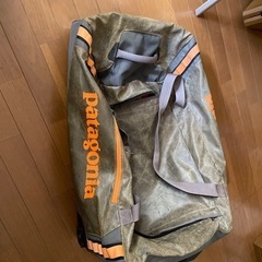 patagonia ブラックホール・ウィールド・ダッフル　70L