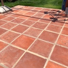 レンガのテラコッタタイル　外構などに　の画像