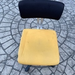 デスクチェアの画像