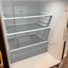 冷蔵庫の画像
